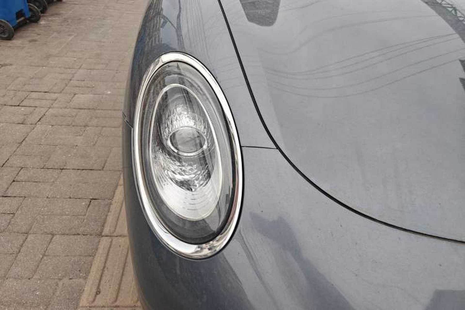Used ORA Lightning Cat 2022 555 km Luxury Edition Right Front Headlight