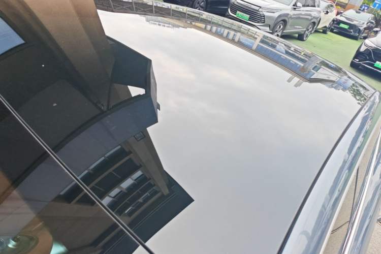 Used ORA Lightning Cat 2022 555 km Luxury Edition Roof