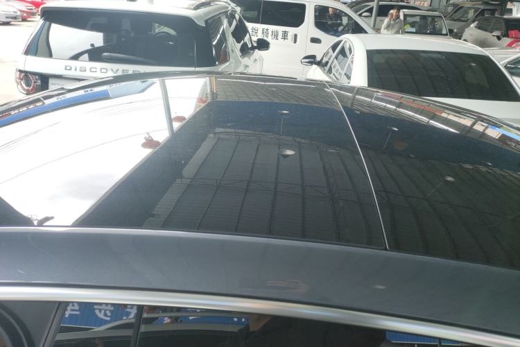 Used ORA Lightning Cat 2022 555 km Luxury Edition Roof