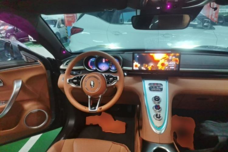 Used ORA Lightning Cat 2022 705 km Long-Range Version Steering Wheel
