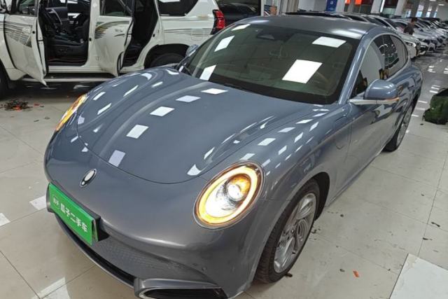 Used ORA Lightning Cat 2022 555 km Luxury Edition