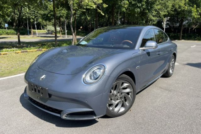 Used ORA Lightning Cat 2022 555 km Luxury Edition