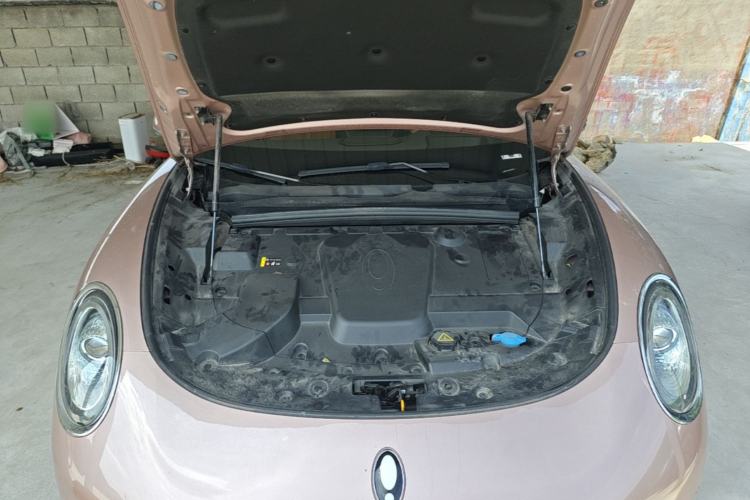Used ORA Lightning Cat 2022 555 km Luxury Edition Engine Bay