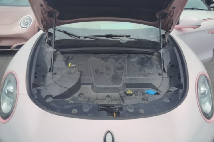 Used ORA Lightning Cat 2022 555 km Luxury Edition Engine Bay