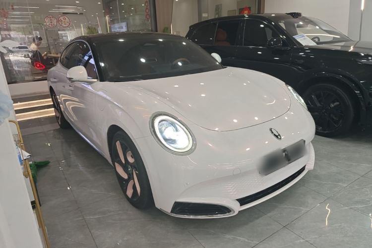 Used ORA Lightning Cat 2022 555 km Luxury Edition Exterior 1