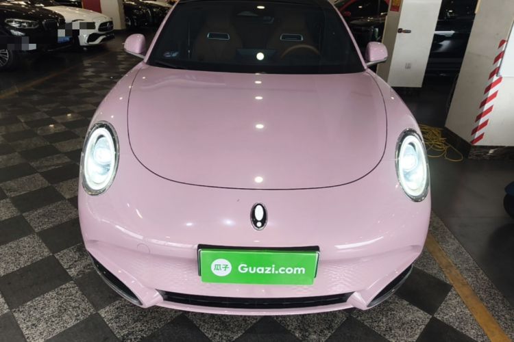 Used ORA Lightning Cat 2022 555 km Luxury Edition Front