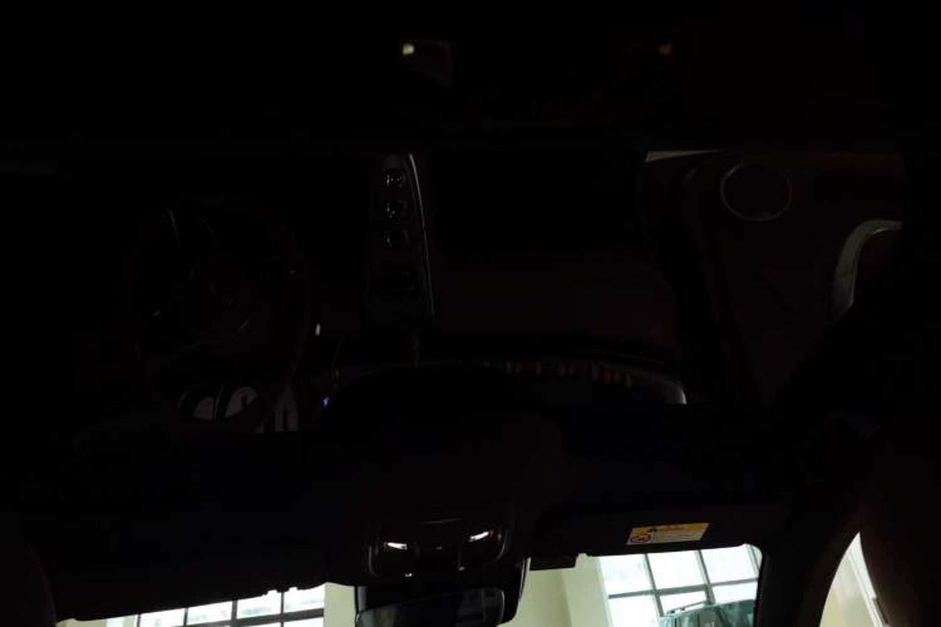 Used ORA Lightning Cat 2022 555 km Luxury Edition Headliner