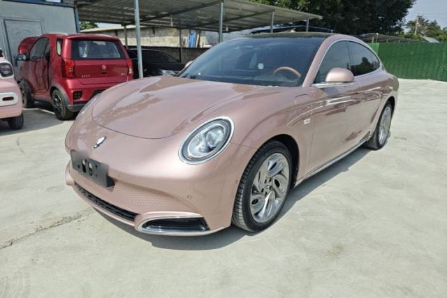 Used ORA Lightning Cat 2022 555 km Luxury Edition