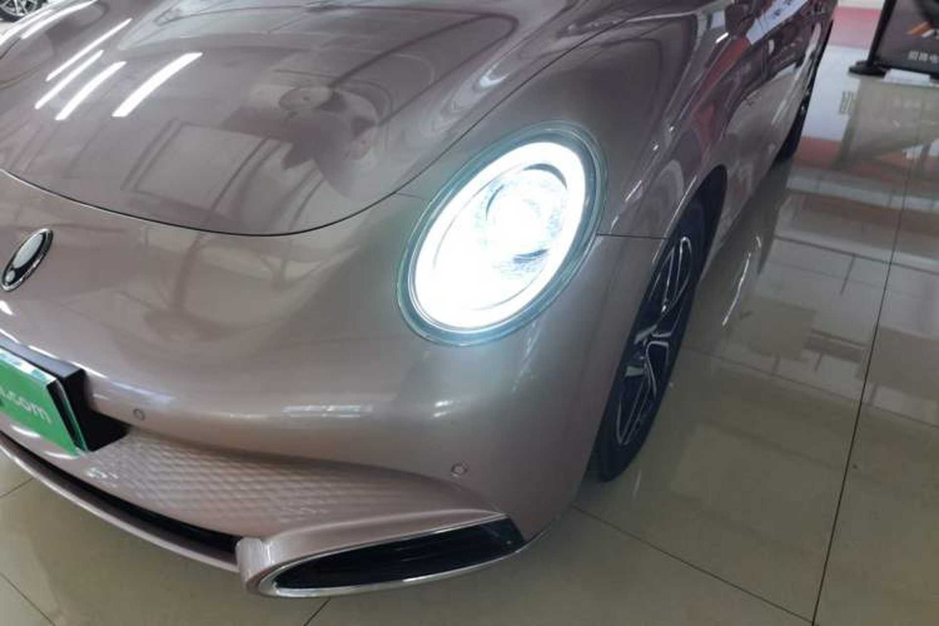 Used ORA Lightning Cat 2022 555 km Luxury Edition Left Front Headlight
