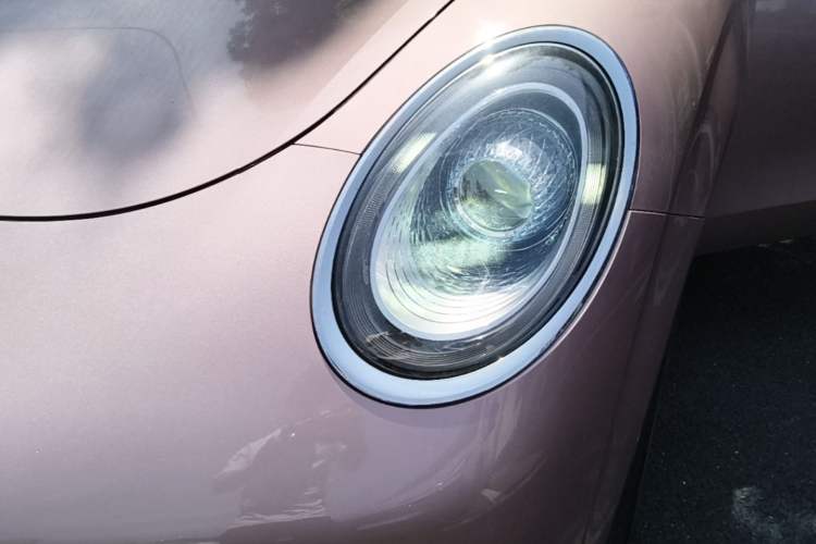 Used ORA Lightning Cat 2022 555 km Luxury Edition Left Front Headlight