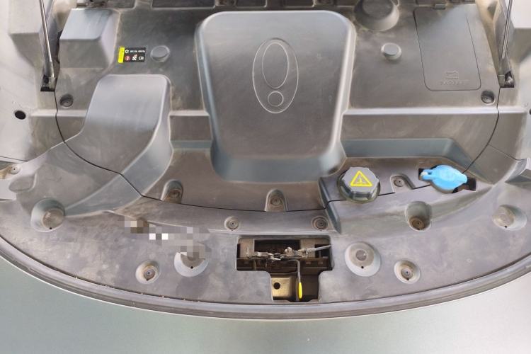 Used ORA Lightning Cat 2022 555 km Luxury Edition Engine Bay