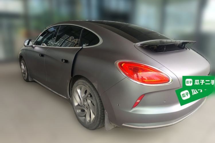 Used ORA Lightning Cat 2022 555 km Luxury Edition Rear Left 45 Deg