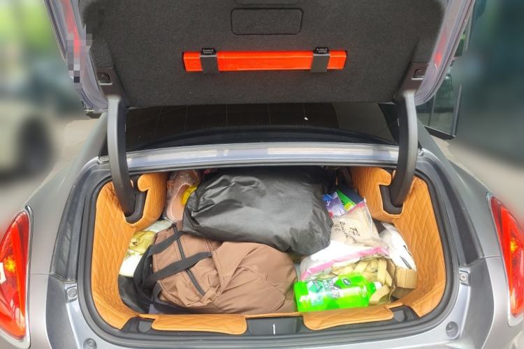 Used ORA Lightning Cat 2022 555 km Luxury Edition Trunk