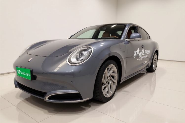 Używany ORA Lightning Cat 2022 600 km All-Wheel Drive High-Performance Version Guazi used car, China used car export, Used car for sale, Used cars, Cheapest cars for sale
