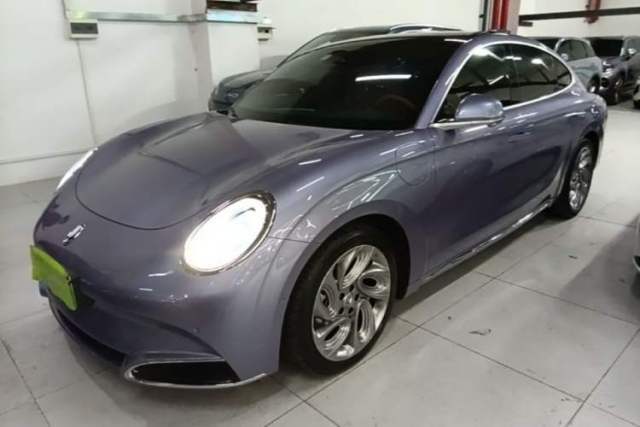 Used ORA Lightning Cat 2022 555 km Luxury Edition