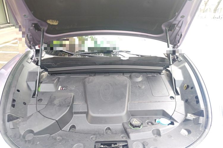 Used ORA Lightning Cat 2022 555 km Luxury Edition Engine Bay