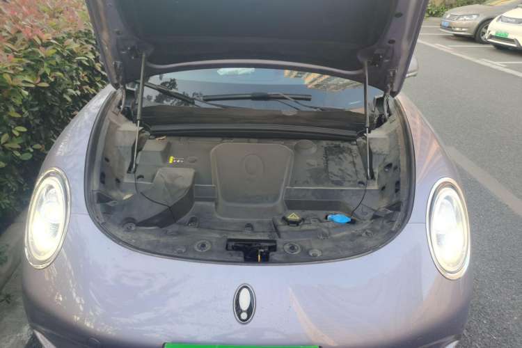 Used ORA Lightning Cat 2022 555 km Luxury Edition Engine Bay