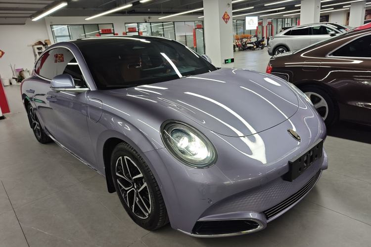 Used ORA Lightning Cat 2022 555 km Luxury Edition Exterior 1