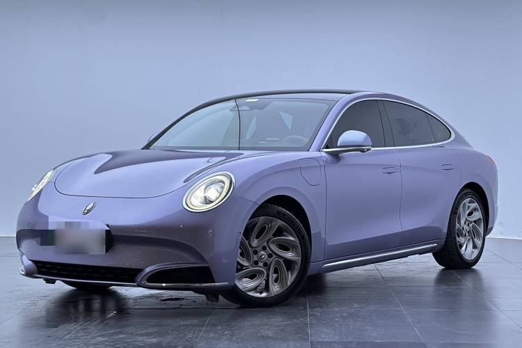 Used ORA Lightning Cat 2022 555 km Luxury Edition Exterior 2