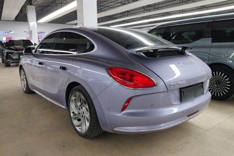 Used ORA Lightning Cat 2022 555 km Luxury Edition Exterior 2