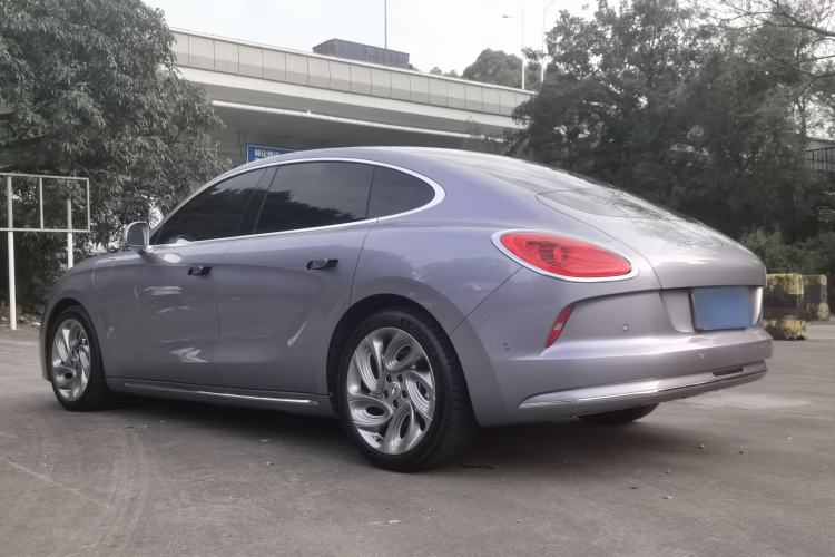 Used ORA Lightning Cat 2022 705 km Long-Range Version Exterior 2