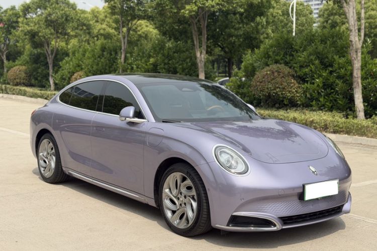 Used ORA Lightning Cat 2022 555 km Luxury Edition Exterior 2