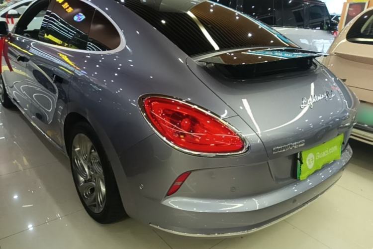 Used ORA Lightning Cat 2022 705 km Long-Range Version Exterior 2