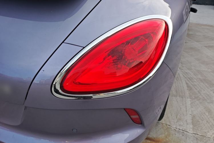Used ORA Lightning Cat 2022 555 km Luxury Edition Exterior 3