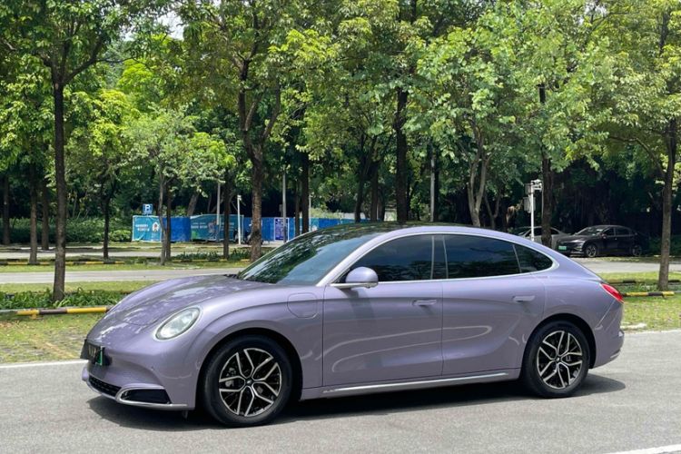 Used ORA Lightning Cat 2022 555 km Luxury Edition Exterior 3