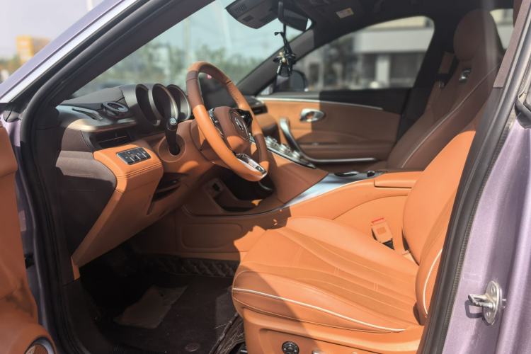 Used ORA Lightning Cat 2022 555 km Luxury Edition Exterior 3