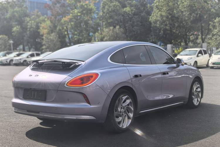 Used ORA Lightning Cat 2022 555 km Luxury Edition Exterior 9