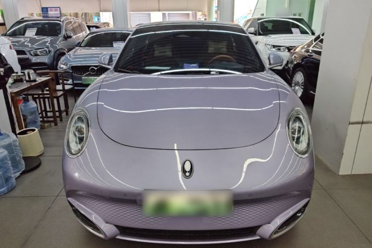 Used ORA Lightning Cat 2022 555 km Luxury Edition Front