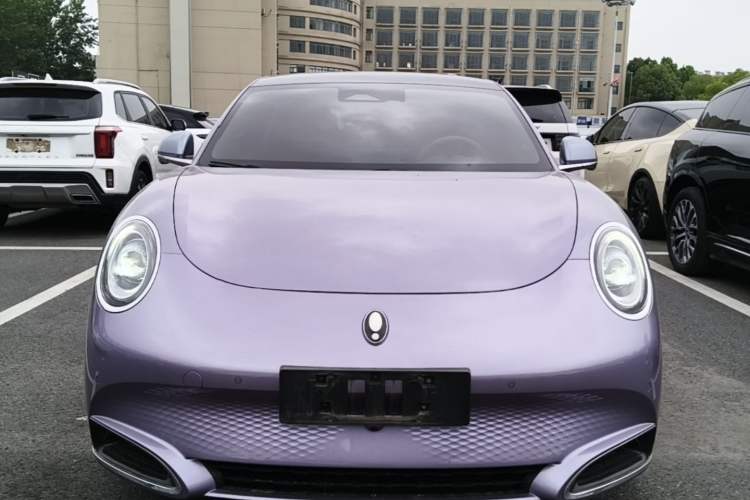 Used ORA Lightning Cat 2022 555 km Luxury Edition Front