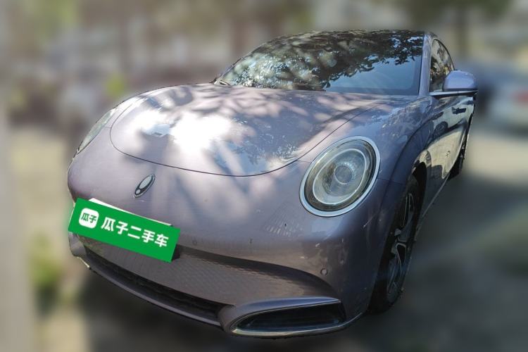Used ORA Lightning Cat 2022 555 km Luxury Edition Front