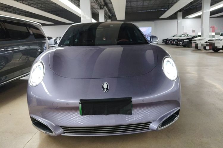 Used ORA Lightning Cat 2022 555 km Luxury Edition Front