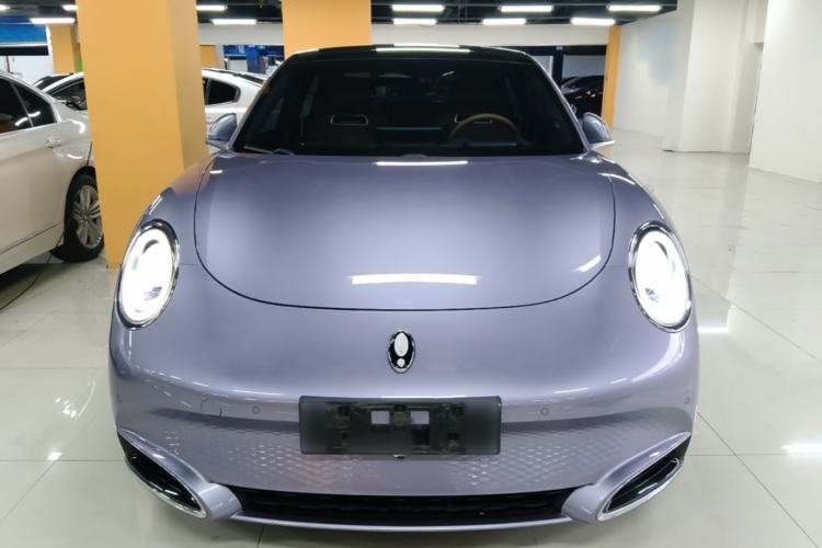 Used ORA Lightning Cat 2022 555 km Luxury Edition Front