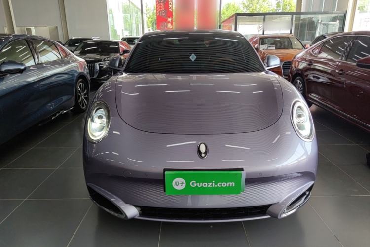 Used ORA Lightning Cat 2022 555 km Luxury Edition Front
