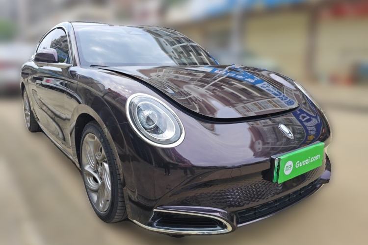 Used ORA Lightning Cat 2022 555 km Luxury Edition Front Right 45 Deg