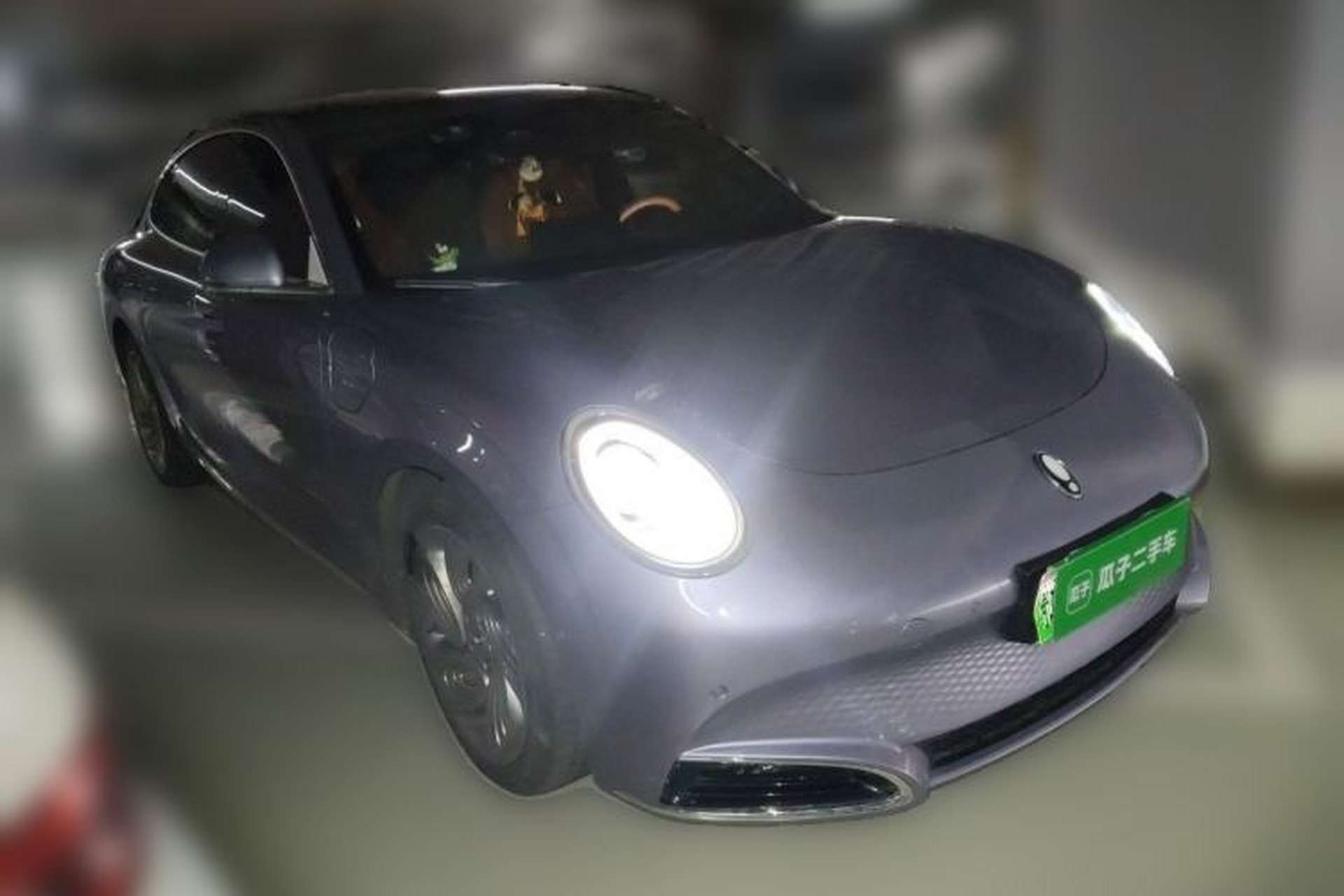 Used ORA Lightning Cat 2022 555 km Luxury Edition Front Right 45 Deg