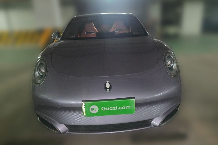 Used ORA Lightning Cat 2022 555 km Luxury Edition Front