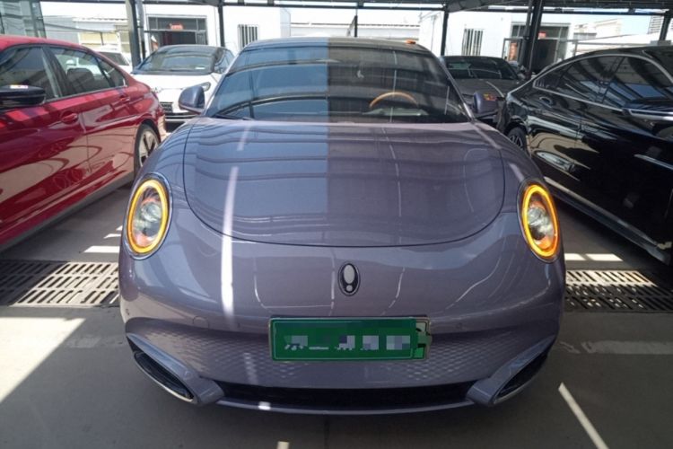 Used ORA Lightning Cat 2022 555 km Luxury Edition Front