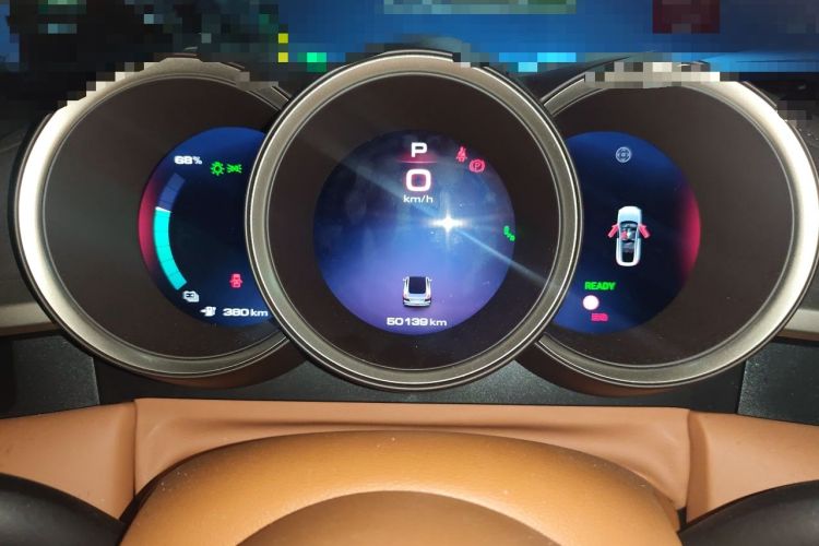 Used ORA Lightning Cat 2022 555 km Luxury Edition Instrument Cluster