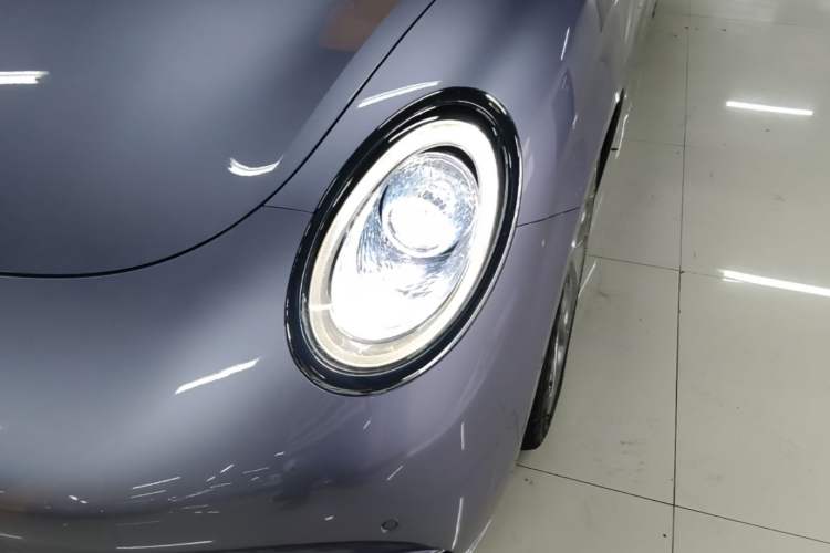 Used ORA Lightning Cat 2022 555 km Luxury Edition Left Front Headlight