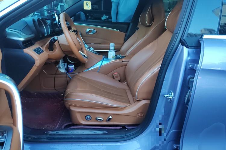 Used ORA Lightning Cat 2022 705 km Long-Range Version Left Front Seat