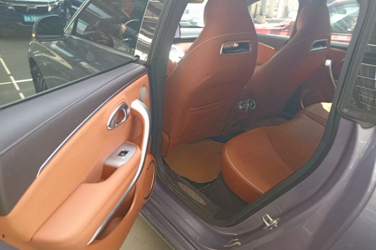 Used ORA Lightning Cat 2022 555 km Luxury Edition Left Rear Seat