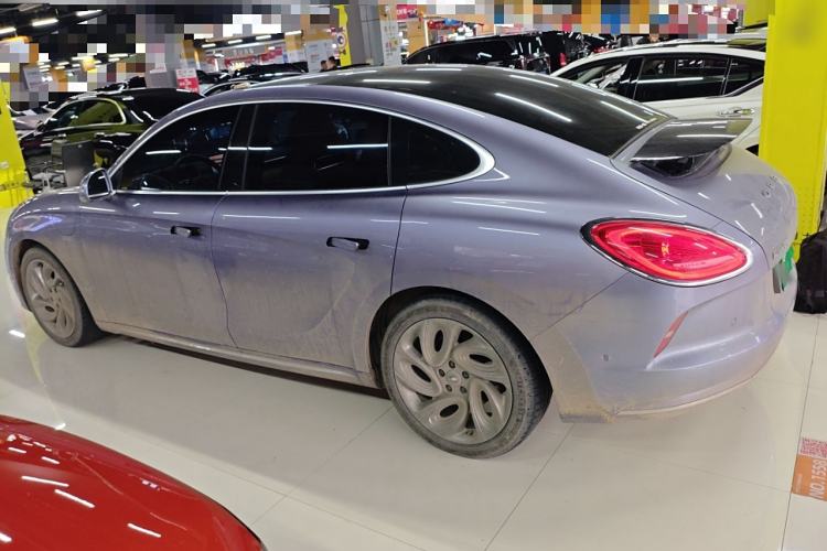 Used ORA Lightning Cat 2022 555 km Luxury Edition Left Side
