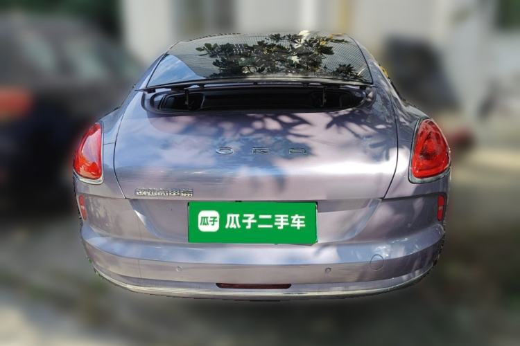 Used ORA Lightning Cat 2022 555 km Luxury Edition Rear