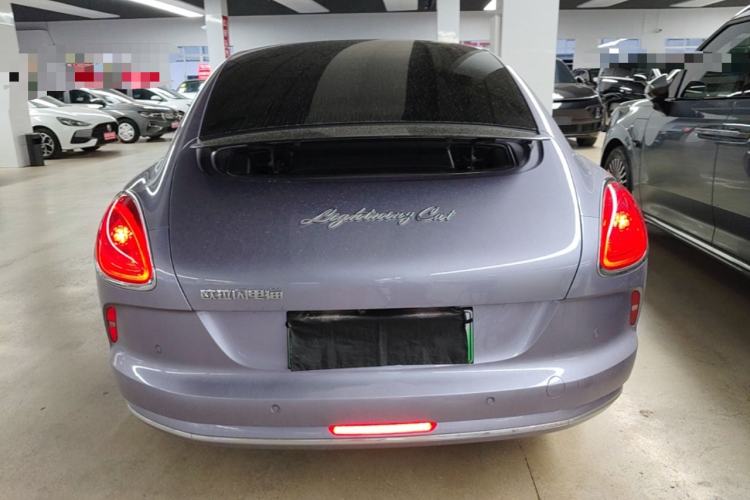Used ORA Lightning Cat 2022 555 km Luxury Edition Rear