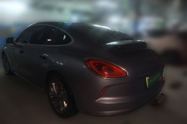 Used ORA Lightning Cat 2022 555 km Luxury Edition Rear Left 45 Deg
