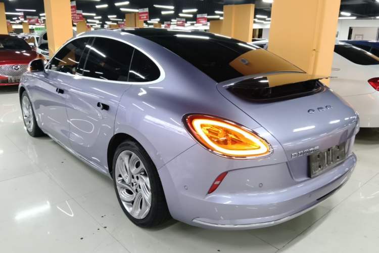 Used ORA Lightning Cat 2022 555 km Luxury Edition Rear Left 45 Deg